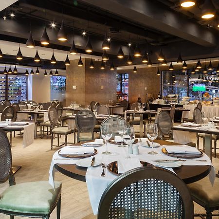 Hotel Regal Pacific Santiago Luaran gambar Restaurant in the hotel