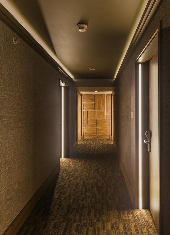 Hotel Regal Pacific Santiago Luaran gambar A corridor at the Mandarin Oriental, Munich